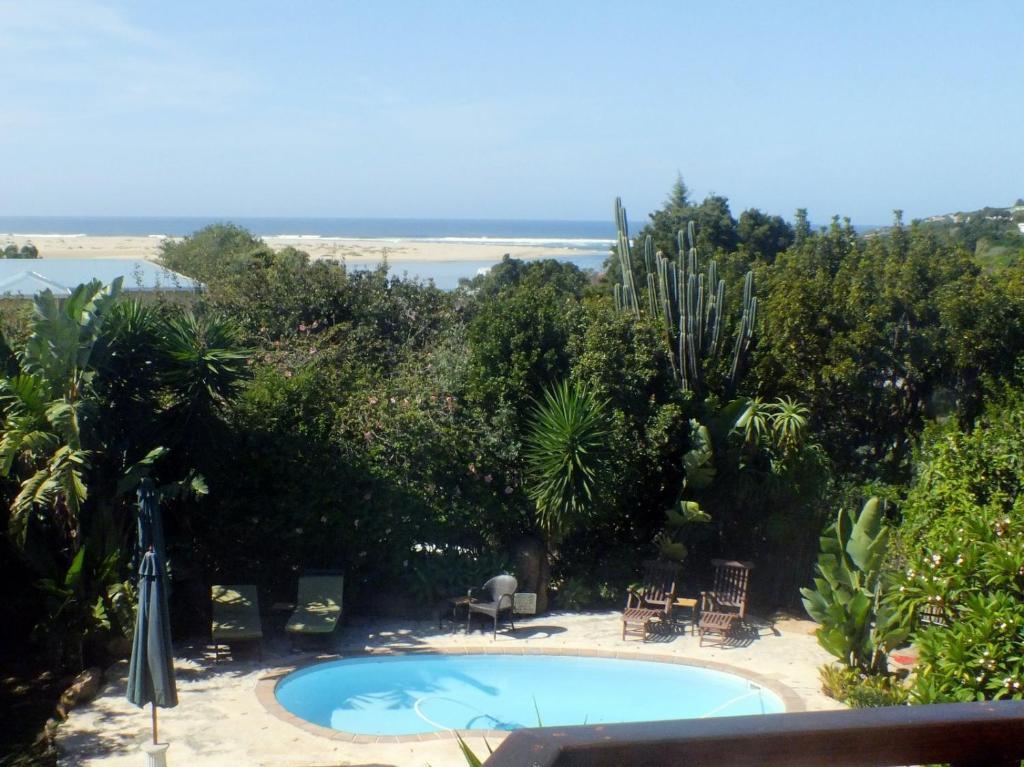 A Whale Of A View Bed & Breakfast Plettenberg Bay Quarto foto